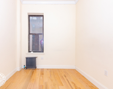 920 Bushwick Avenue - Photo Thumbnail 8