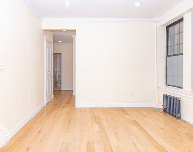 920 Bushwick Avenue - Photo Thumbnail 3