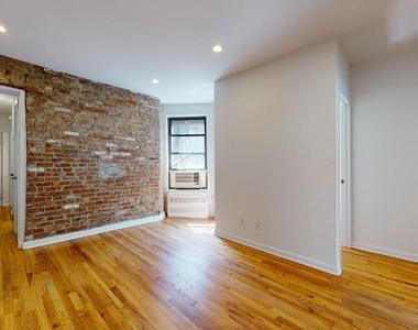 334 East 78 Street - Photo Thumbnail 2