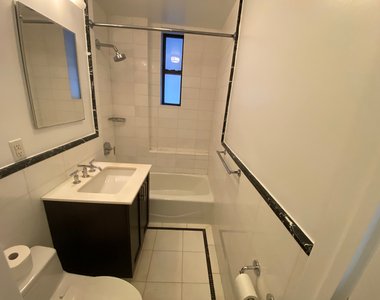 210 West 70 Street - Photo Thumbnail 15