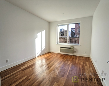 114 Seigel Street - Photo Thumbnail 1