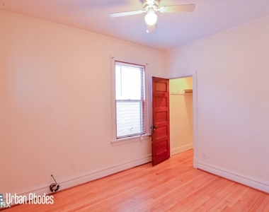 3821 N Damen Ave 4 - Photo Thumbnail 9