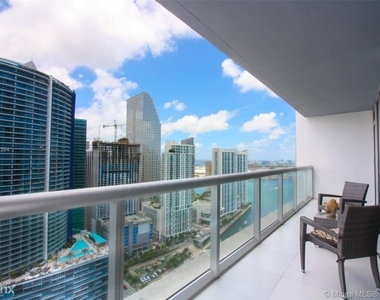 485 Brickell Ave - Photo Thumbnail 16