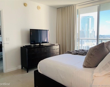 485 Brickell Ave 562 - Photo Thumbnail 12