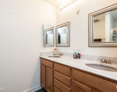 1841 S Calumet Ave 1004 - Photo Thumbnail 14