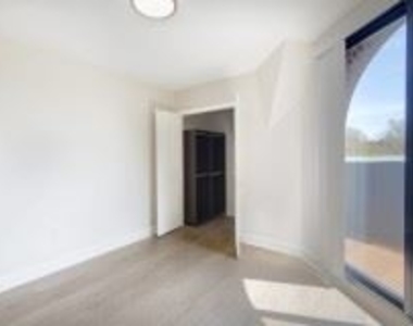 7 Harcourt St # 56-207 - Photo Thumbnail 14