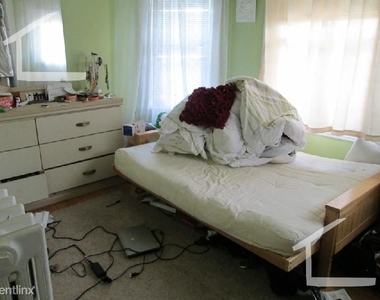 331 Faneuil St Apt 2 - Photo Thumbnail 16