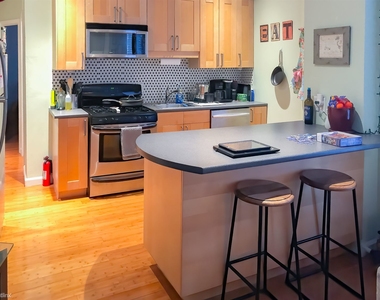 20 Montfern Ave Apt 2 - Photo Thumbnail 9