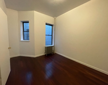 Cozy 1BD in Crown Heights - Photo Thumbnail 6