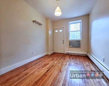 436 Franklin Avenue - Photo Thumbnail 7