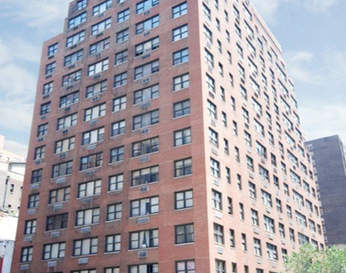 141 East 33rd Street - Photo Thumbnail 2