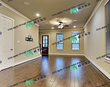 1176 Nelson Falls Ln - Photo Thumbnail 2