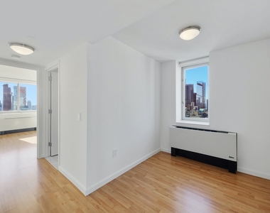 66 West 38th Street - Photo Thumbnail 1