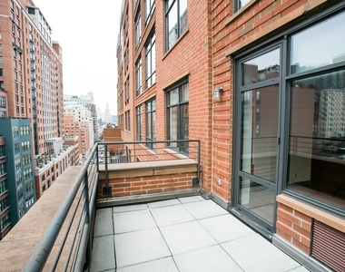 125 Court Street - Photo Thumbnail 3