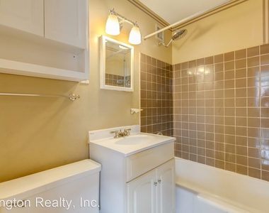 1021 Arlington Blvd Unit 917 - Photo Thumbnail 19