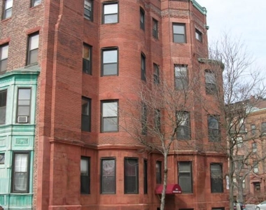 586 Beacon St. - Photo Thumbnail 11