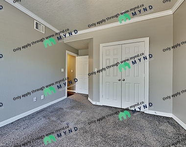 2849 Kings Retreat Cir - Photo Thumbnail 11