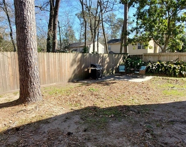 3106 Silver Falls Dr - Photo Thumbnail 2