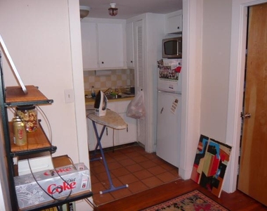 438 Hanover St. - Photo Thumbnail 6