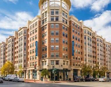 2400 M Street Nw - Photo Thumbnail 29