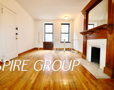 159 West 75th Street - Photo Thumbnail 4