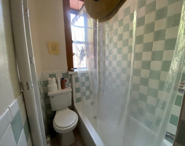 322 Rodney Street - Photo Thumbnail 4