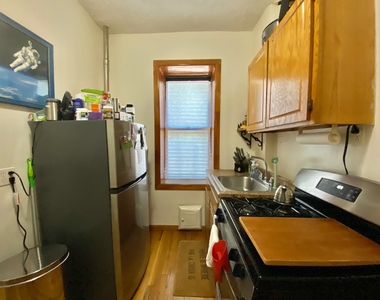 322 Rodney Street - Photo Thumbnail 5