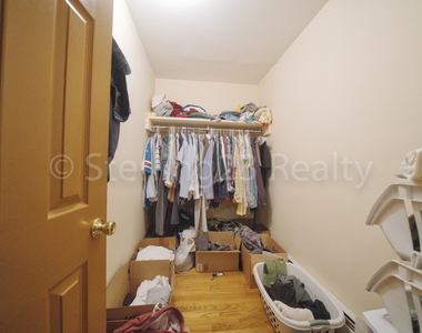 27-11 23rd Avenue - Photo Thumbnail 6
