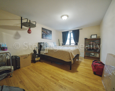 27-11 23rd Avenue - Photo Thumbnail 5