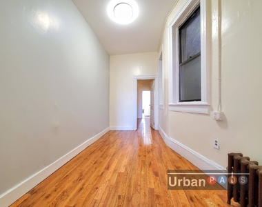 334 Hart Street - Photo Thumbnail 10