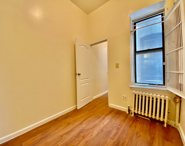 29 West 118th Street - Photo Thumbnail 4