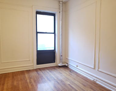 517 West 113th Street - Photo Thumbnail 3