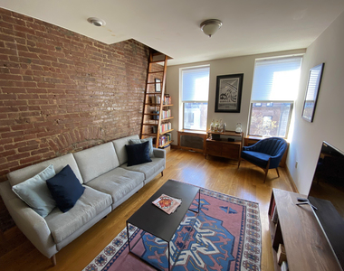 47 West 75th Street - Photo Thumbnail 1