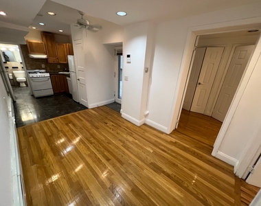 113 West 106th Street - Photo Thumbnail 2