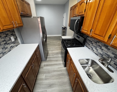 458 Eastern Parkway - Photo Thumbnail 1