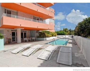 225 Collins Ave - Photo Thumbnail 62