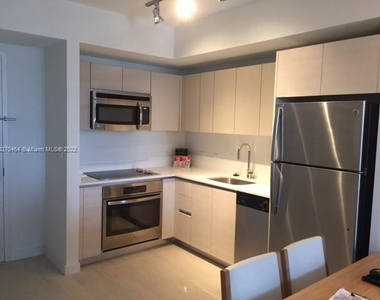 2602 E Hallandale Beach Blvd - Photo Thumbnail 0