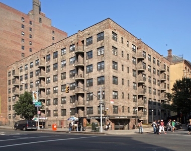 77 West 15th Street - Photo Thumbnail 2