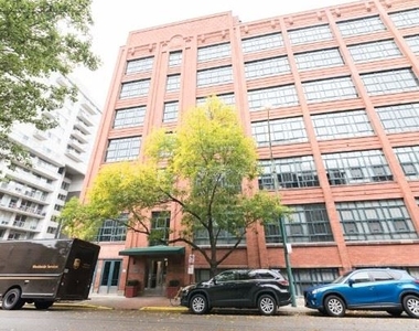 925 W Huron St 310 - Photo Thumbnail 18