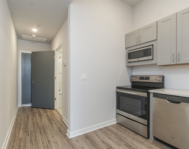 1143 N 3rd St Unit 306 - Photo Thumbnail 17