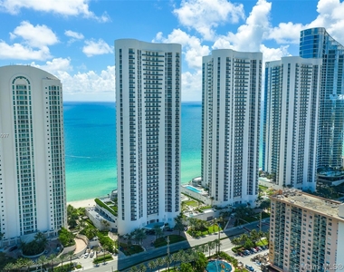 16001 Collins Ave - Photo Thumbnail 43