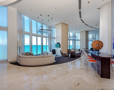 16001 Collins Ave - Photo Thumbnail 35