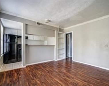 4040 Brown Street Unit# 94 - Photo Thumbnail 5