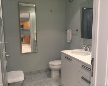 1050 Brickell Ave Apt 2222 - Photo Thumbnail 4