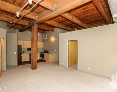 925 W Huron St 624 - Photo Thumbnail 3