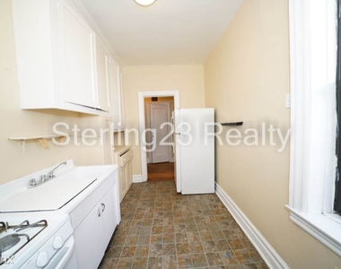 3506 73rd St 4 - Photo Thumbnail 2