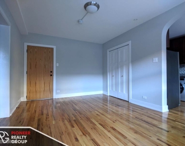 555 W Arlington Pl 309 - Photo Thumbnail 1