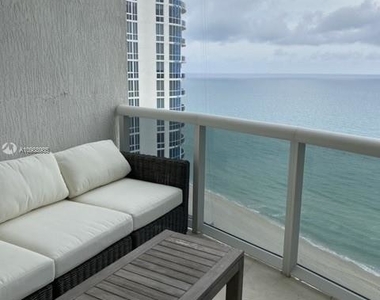 15901 Collins Avenue - Photo Thumbnail 31