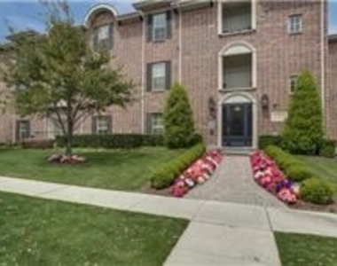 3116 Rosedale Avenue Unit 306 - Photo Thumbnail 0