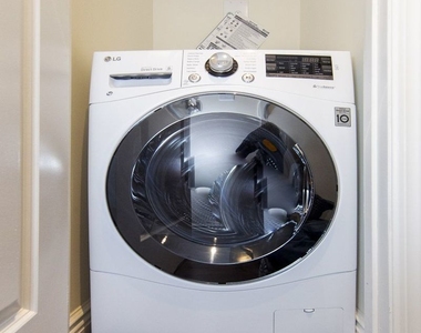 Ave C - NO FEE - Washer/Dryer In-Unit - Photo Thumbnail 7